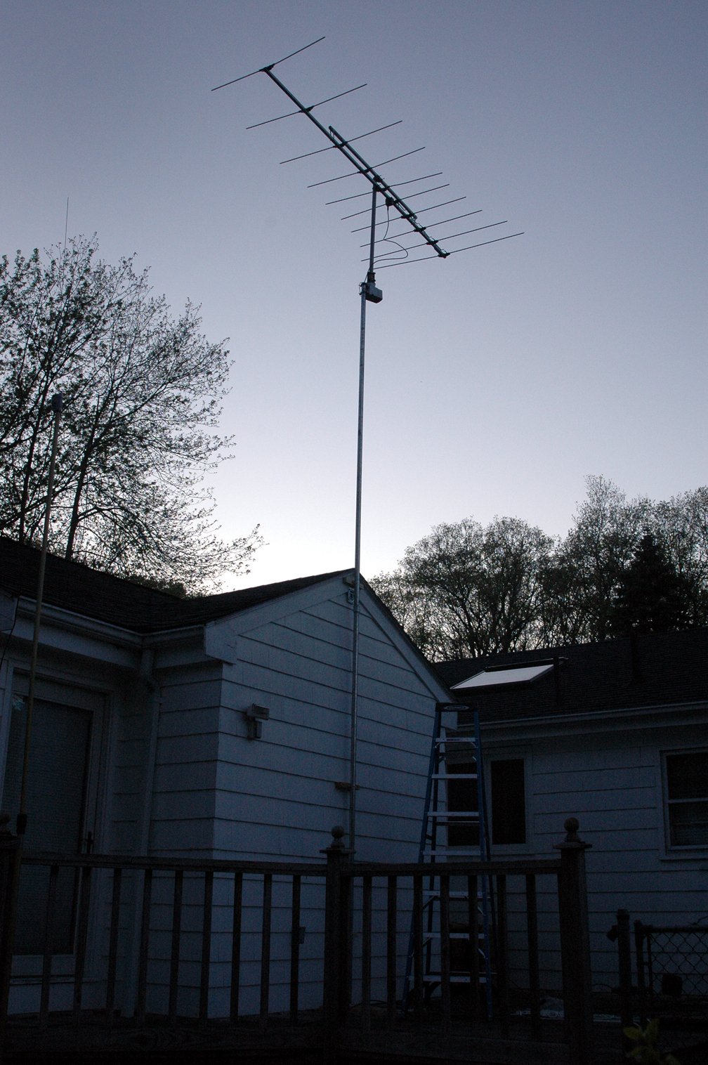 NewHome_Antenna_3.JPG